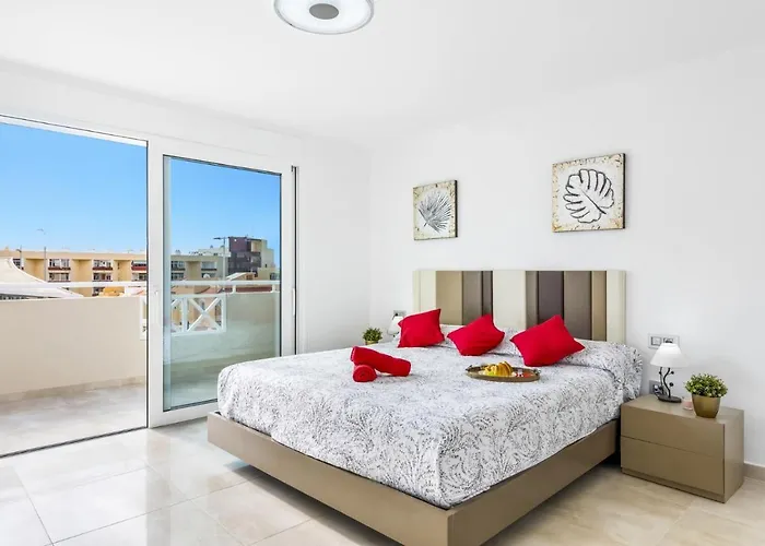 Alegria By * 阿德耶